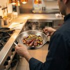 Gehämmerte Titanpfanne mit zwei Griffen